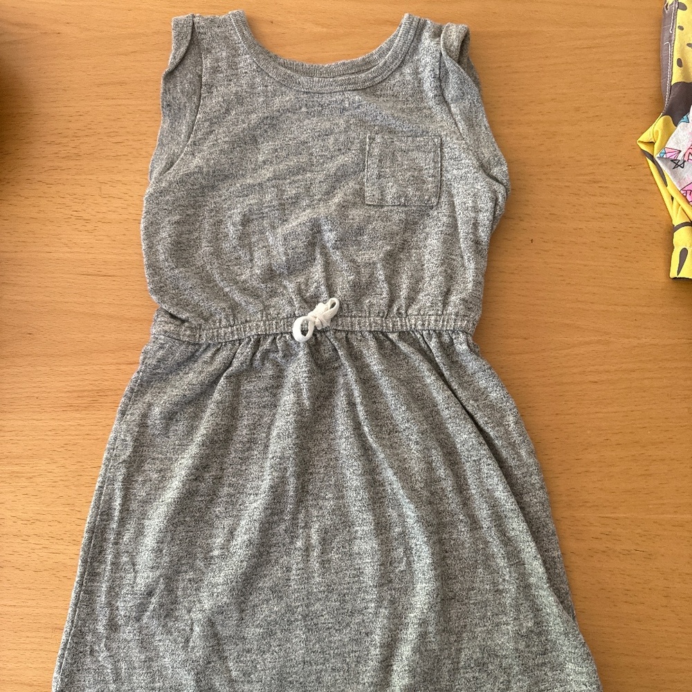 Gap heather grey jersey cotton dress with front pocket